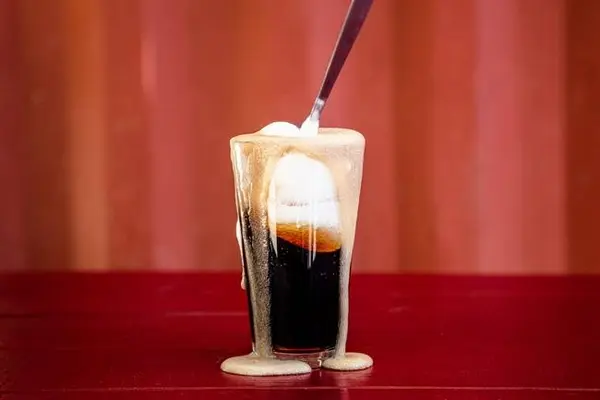 4505-burgers-bbq - Root Beer Float