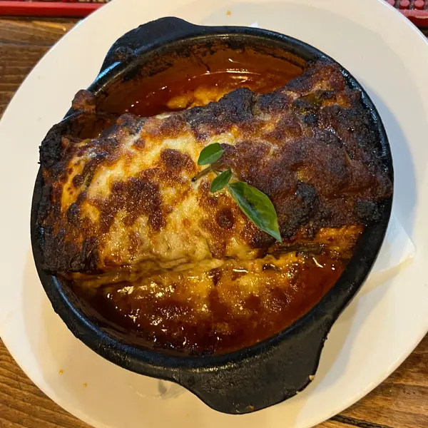 5-esquinas-trattoria - Lasaña Boloñesa