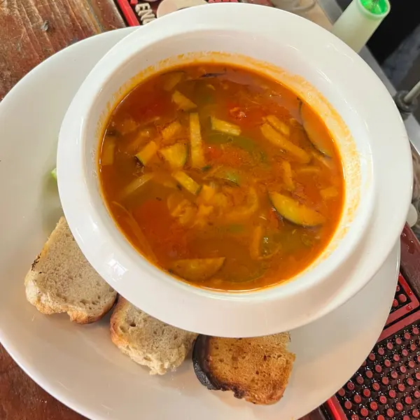 5-esquinas-trattoria - Sopa de verduras