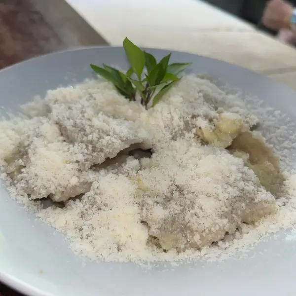 5-esquinas-trattoria - Raviolis al Pesto