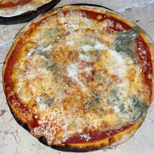5-esquinas-trattoria - Pizza 5 Esquinas