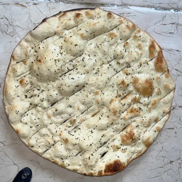 5-esquinas-trattoria - Focaccia de la Casa