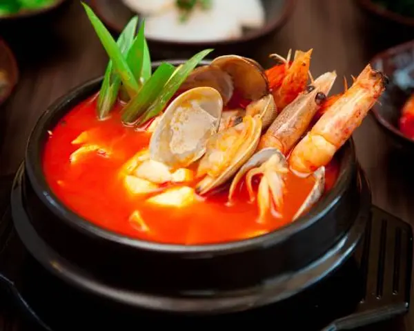 a-ri-rang-tofu-house - Seafood Tofu Soup