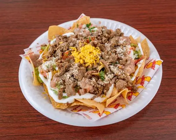 adalbertos-mexican-food - Super Nachos