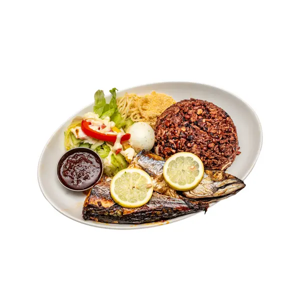 afripot-restaurant - Waakye with Mackerel