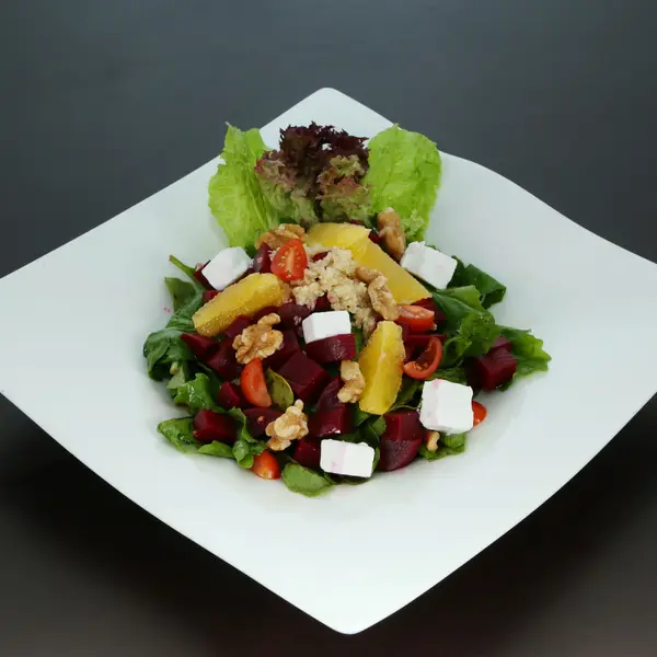 al-zafaran-restaurant - Roasted Beetroot Salad