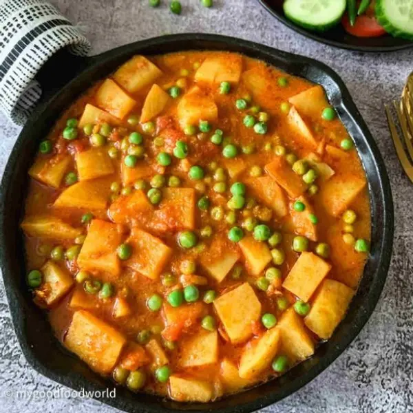 aladdin-alsaeed-cafeteria - Aloo Matar Half (Plate)