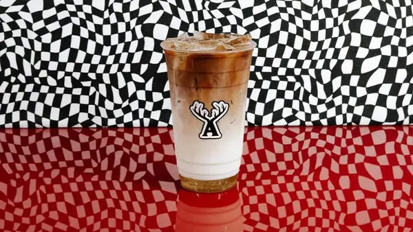 alfred-coffee-san-francisco - World Famous Iced Vanilla Latte