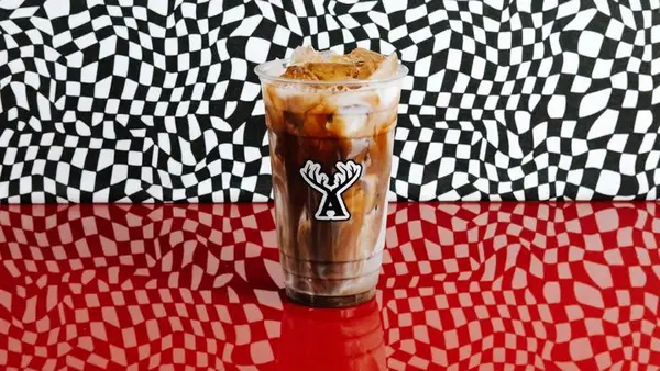 alfred-coffee-san-francisco - Iced O.G. Chagaccino