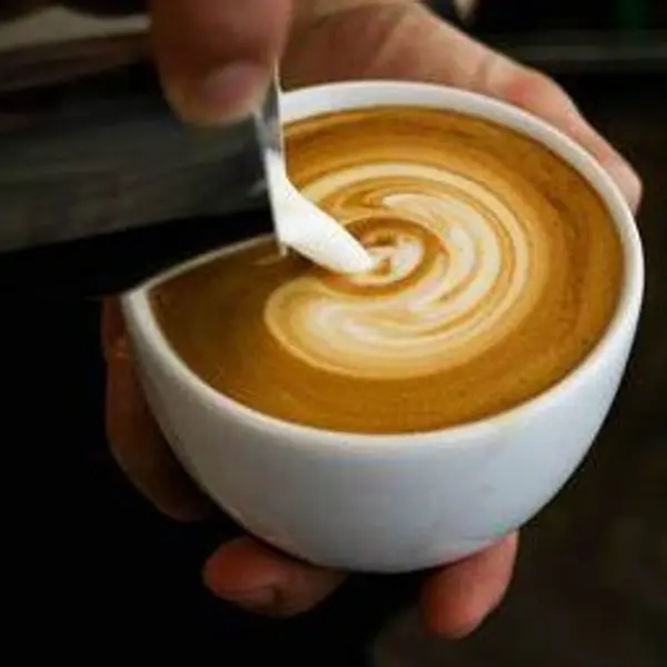 alosmalycaffeshop - فلات وايت