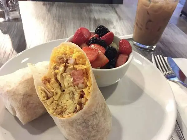 amandine-patisserie-cafe - Spanish Chorizo Breakfast Burrito