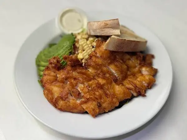 amandine-patisserie-cafe - Crispy Fried Chicken Salad