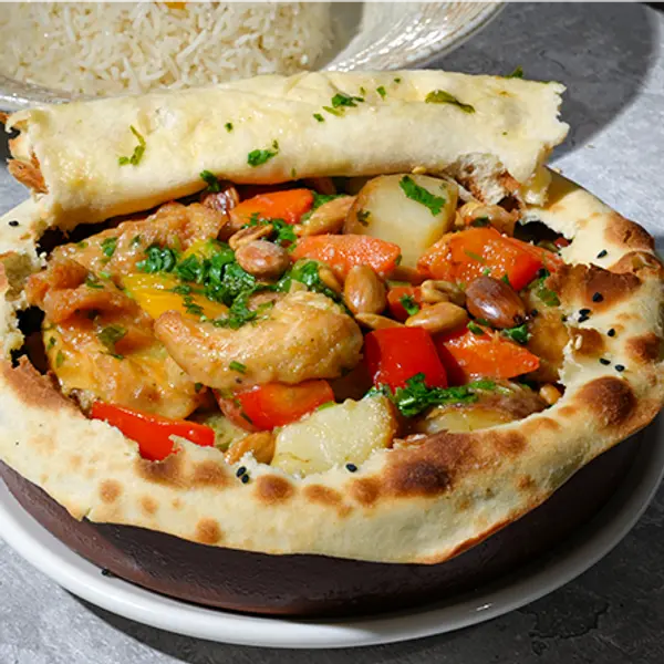 amber-restaurant - فخارة دجاج