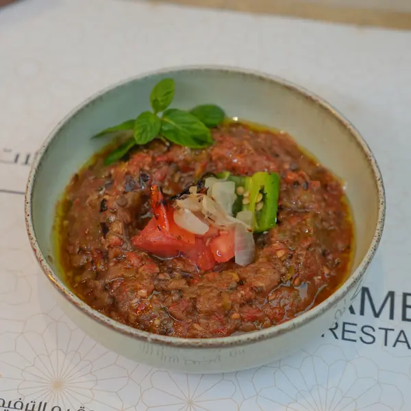 amber-restaurant - سلطة مشوية