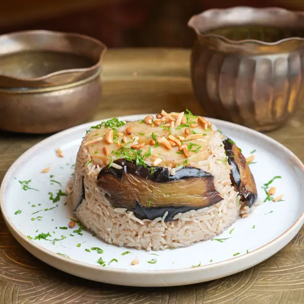 amber-restaurant - مقلوبة لحمة