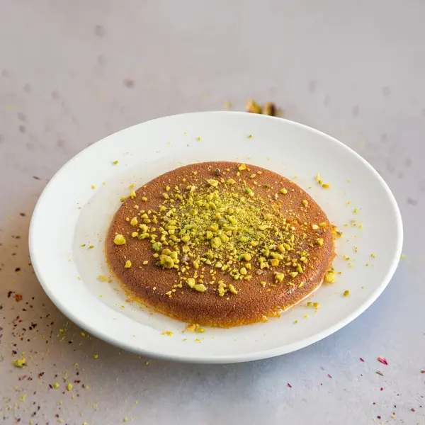 amber-restaurant - كنافة نابلسية بالجبنة