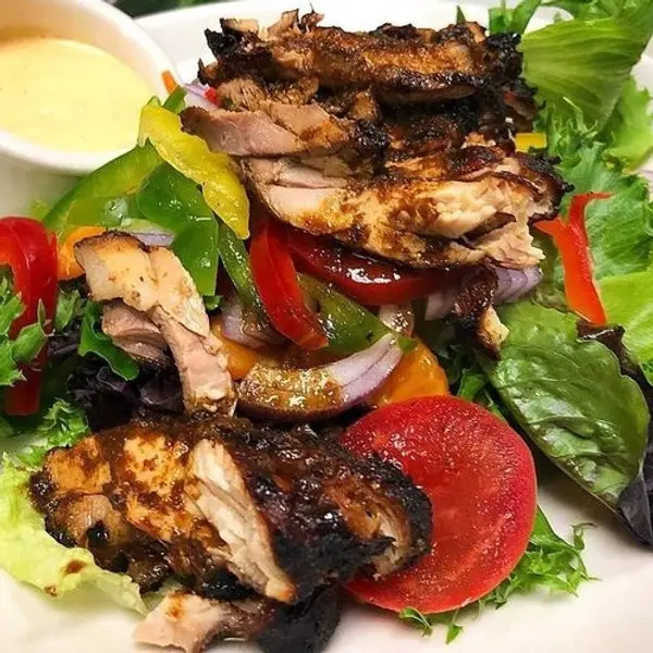 andrenescafe - Jerk Chicken Salad