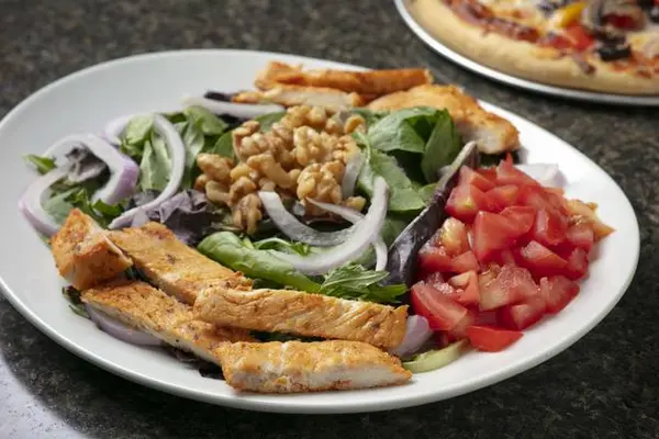 ardas-cafe - Chicken Walnut Salad