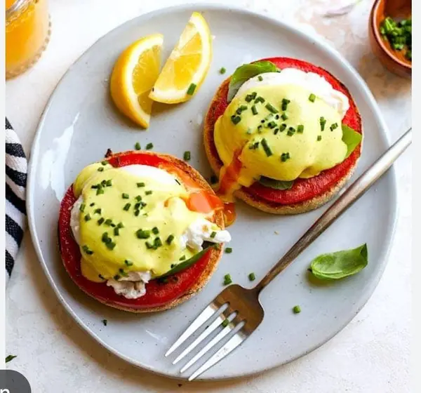 ariels-breakfast - California eggs benedict