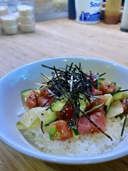 ate-oh-ate - Poke Bowl