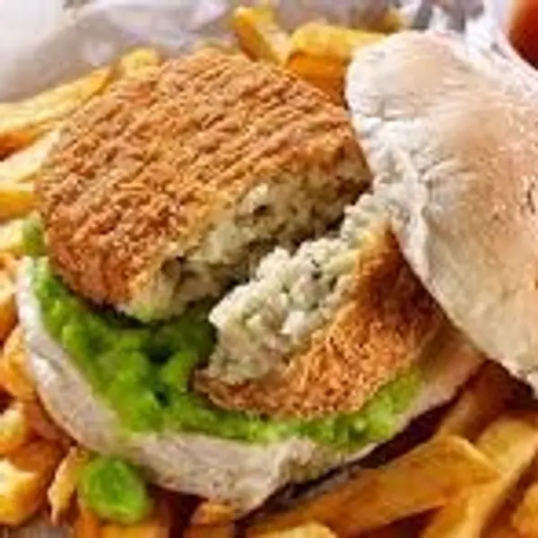 atlantis-hotels-lagos - FISH AND CAKE BURGER
