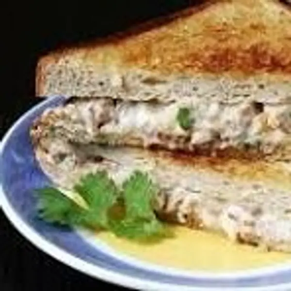 atlantis-hotels-lagos - Chicken mayo sandwich