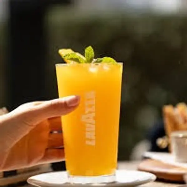 avclar-lavazza-cafe - Squeezed Orange Juice