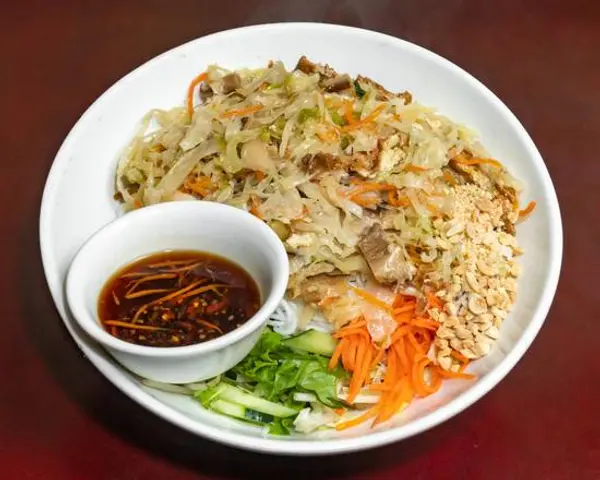 bac-lieu-restaurant - R8.  Stir Fried Vegetables Over Vermicelli