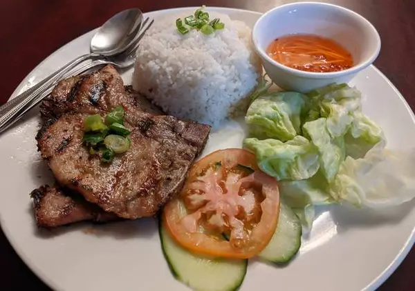 bac-lieu-restaurant - D5.  Rice Platter with Grilled Pork Chop