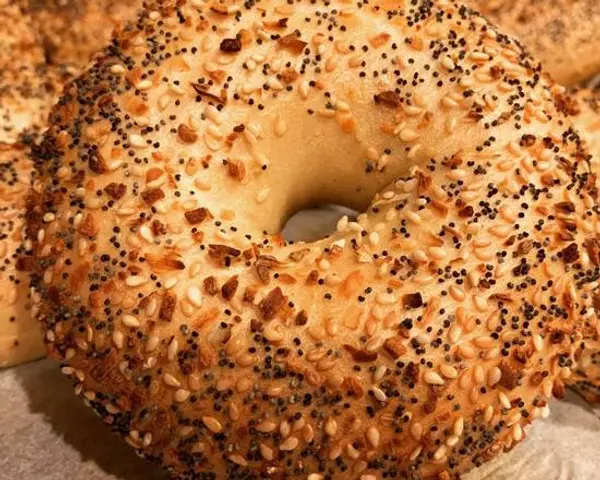 bagel-street-cafe - Simple Bagel