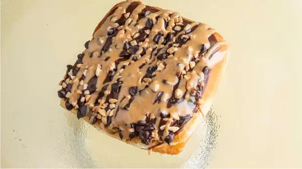 bakers-donuts - Reese Stuff Candy Donut