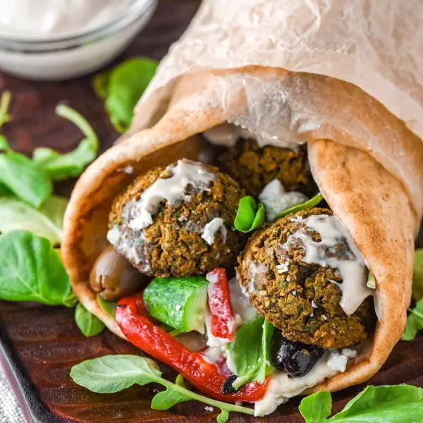 bamboo-cafe - Falafel Wrap