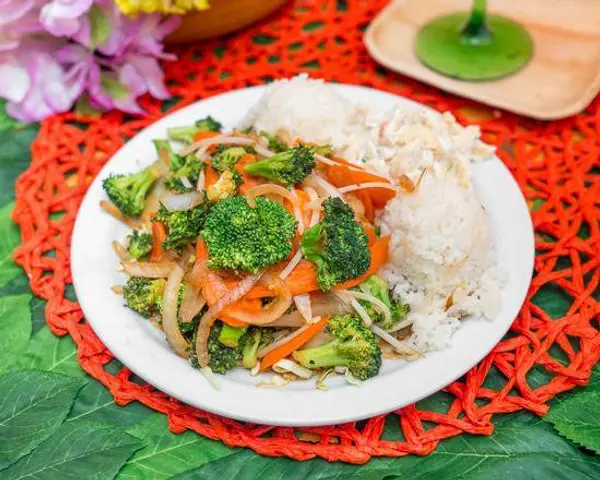 bamboo-grove-hawaiian-grille - Stir Fry Veggies