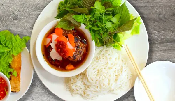 banh-cuon-tay-ho - Bún Chả Đồng Xuân