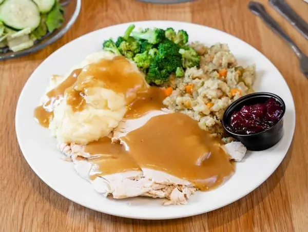 bannings-restaurant-and-pie-house - Banning’s House Special Turkey Dinner