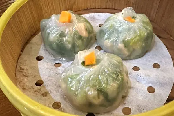 bao - Steamed Vegetarian Dumplings (3 pcs)