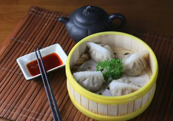 bao - Steamed Chicken Dumplings (4pcs)