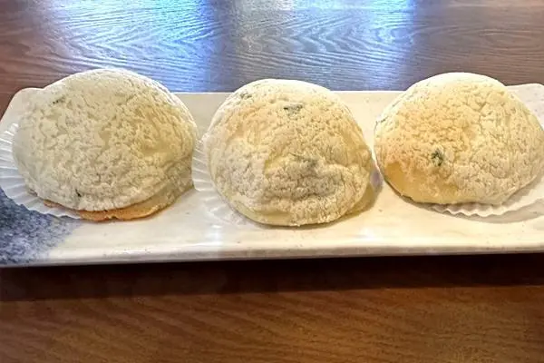 bao - Baked Black Truffle Beef Bao (3 pcs)