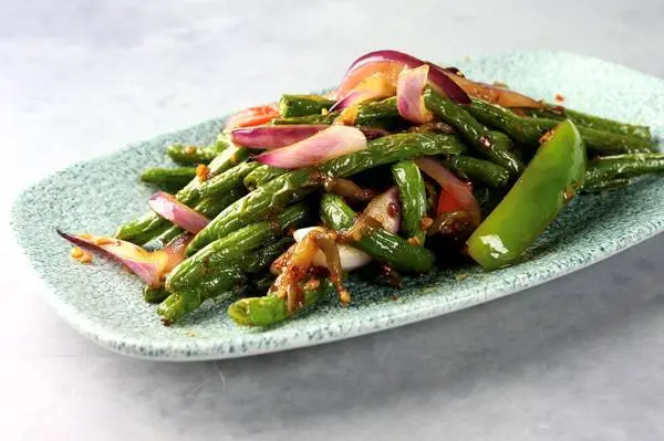 bao - Stir Fried String Beans