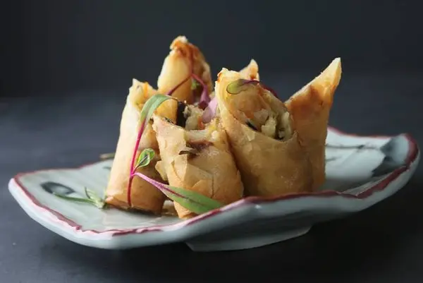 bao - Fried Spring Rolls (3 pcs)