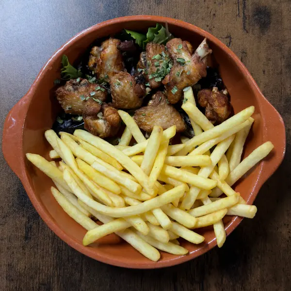 bar-do-ase - Frango a Passarinho