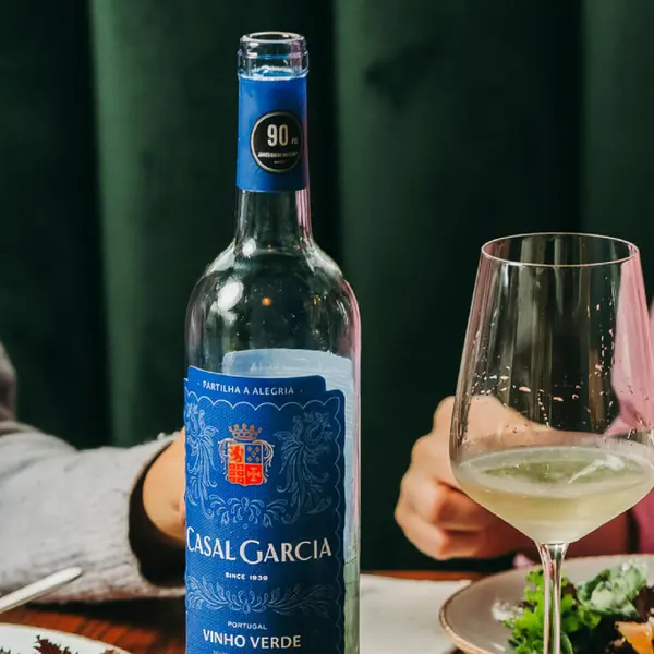 bar-do-ase - Casal Garcia Wine Bottle