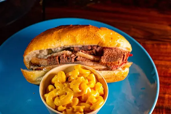 bbq-burgers - Brisket Sandwich