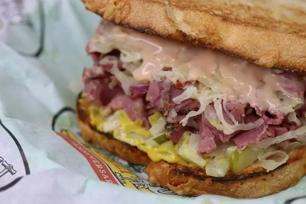 beach-hut-deli - Righteous Reuben