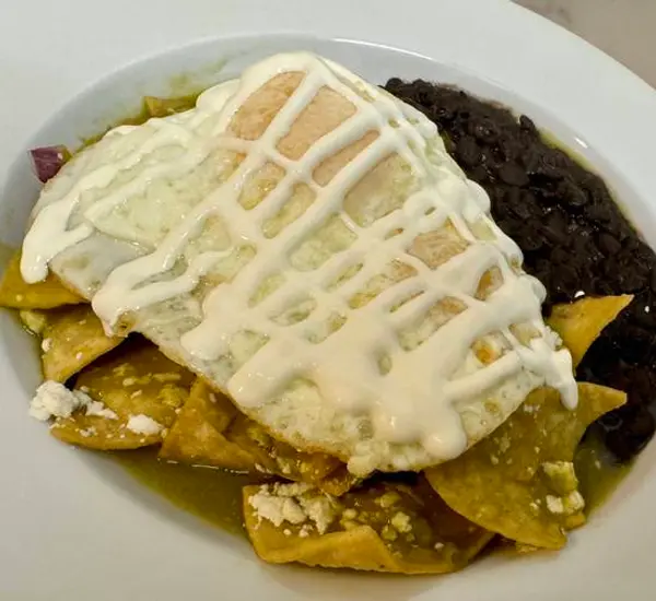 bean-bag-cafe - Chilaquiles