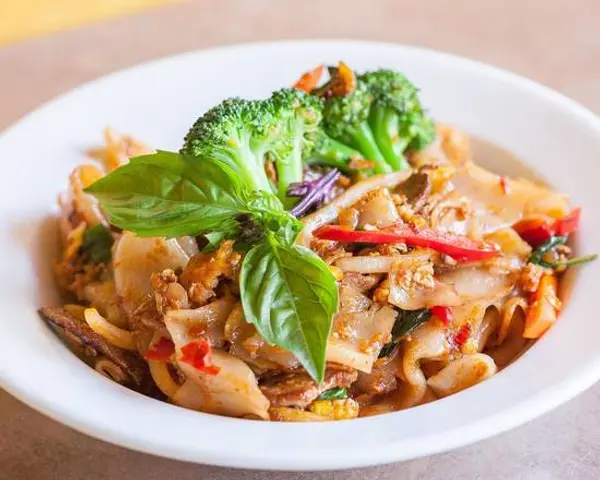 beau-thai-restaurant - Pad Kee Mow (Chili Noodles)