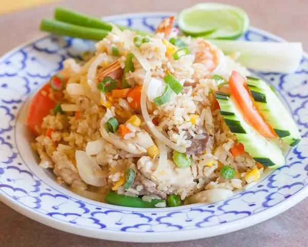 beau-thai-restaurant - House Combination Fried Rice