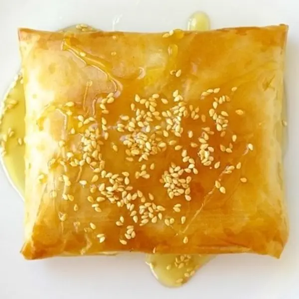 bella-vista-sunset-restaurant - Greek Baked Feta Cheese in Phyllo with Honey