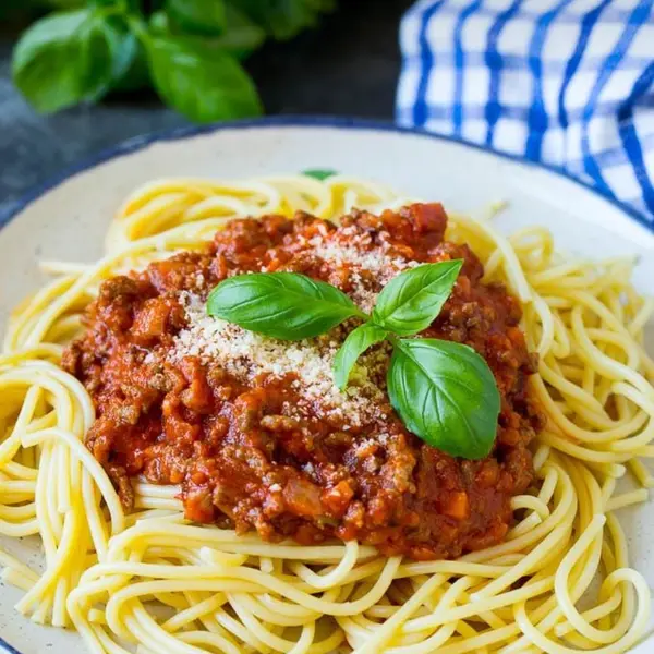 beyoglu-coffee-cake - Spaghetti Bolognese