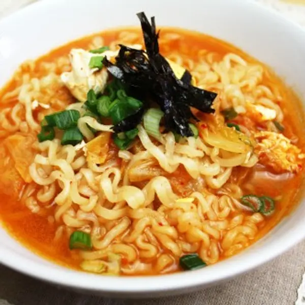 billion-onsen-aesthetics-luxury-spa - Korean Kimchi Noodle Soup